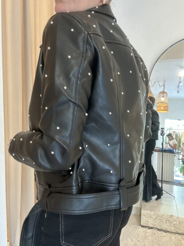 CAMPERA TACHAS