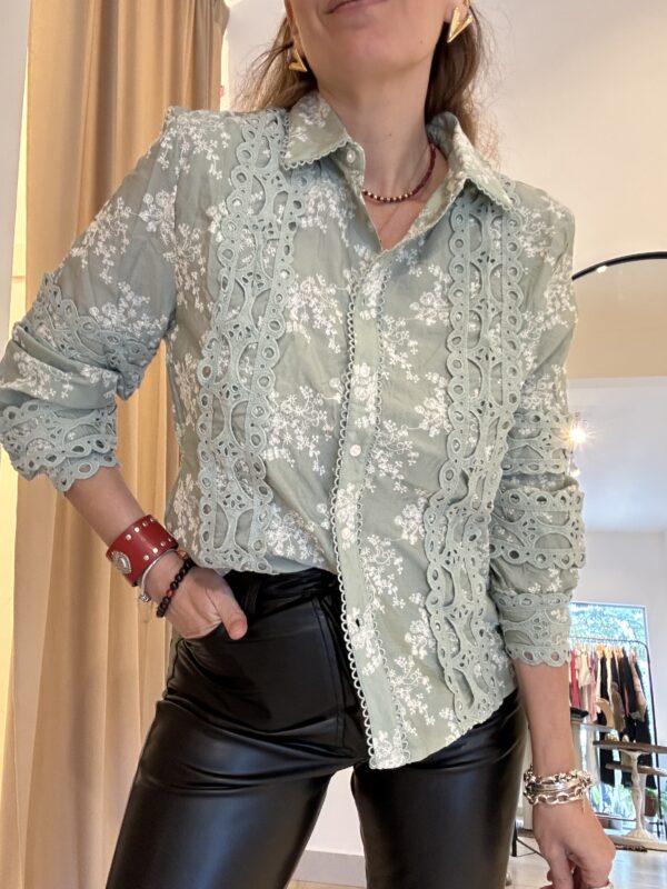 CAMISA BORDADA VERDE