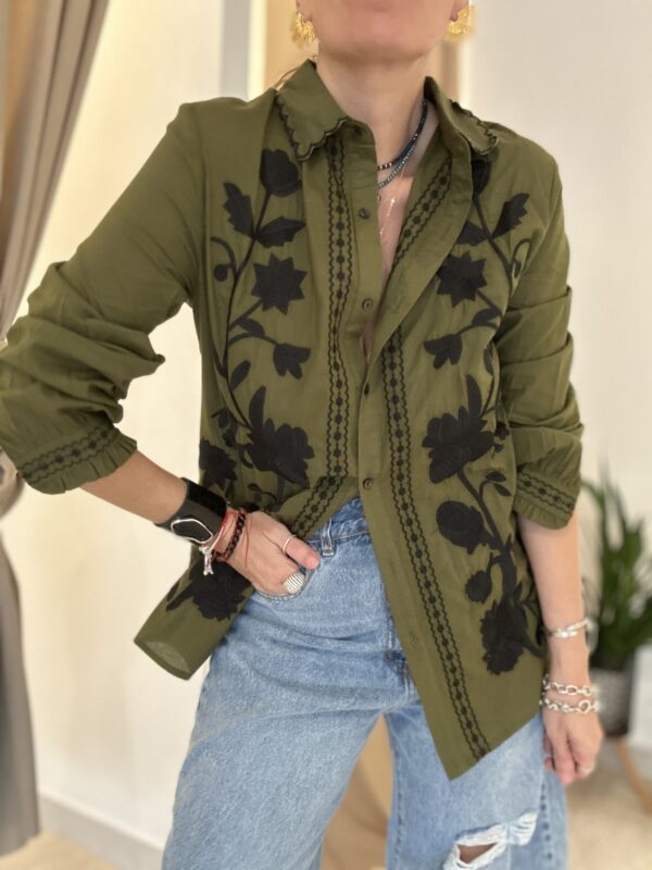 CAMISA BORDADA VERDE